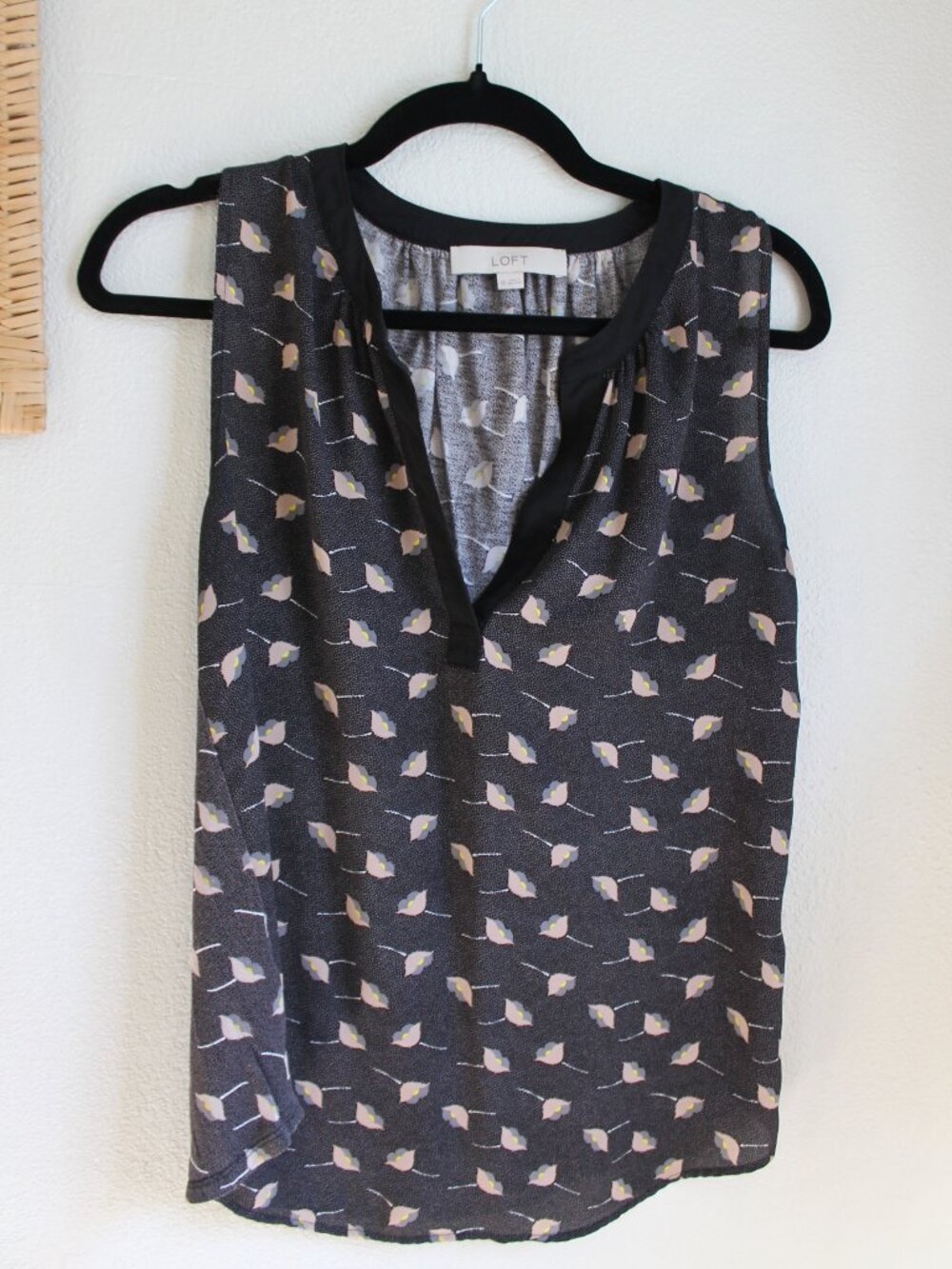 LOFT - Ann Taylor Blouse
